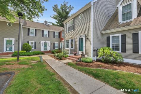213 Georgetown Drive Glastonbury CT 06033