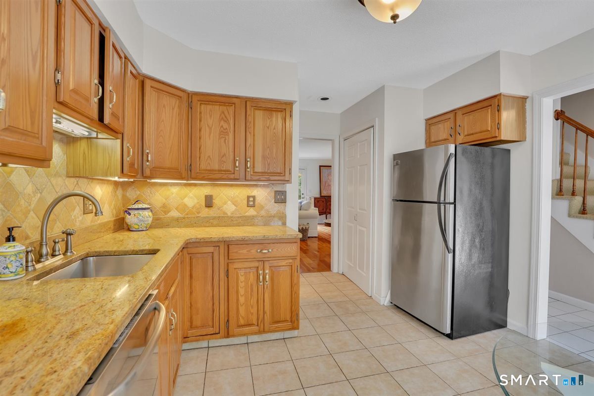 213 Georgetown Drive Glastonbury CT 06033