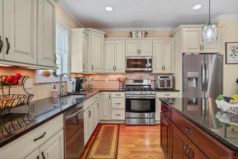 4 Bailey Boulevard Bethel CT 06801