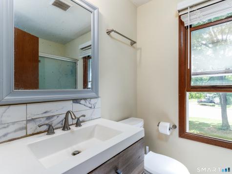 54 Valley View Drive Hamden CT 06518