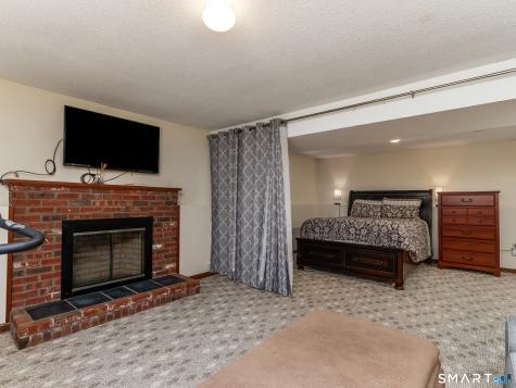 54 Valley View Drive Hamden CT 06518