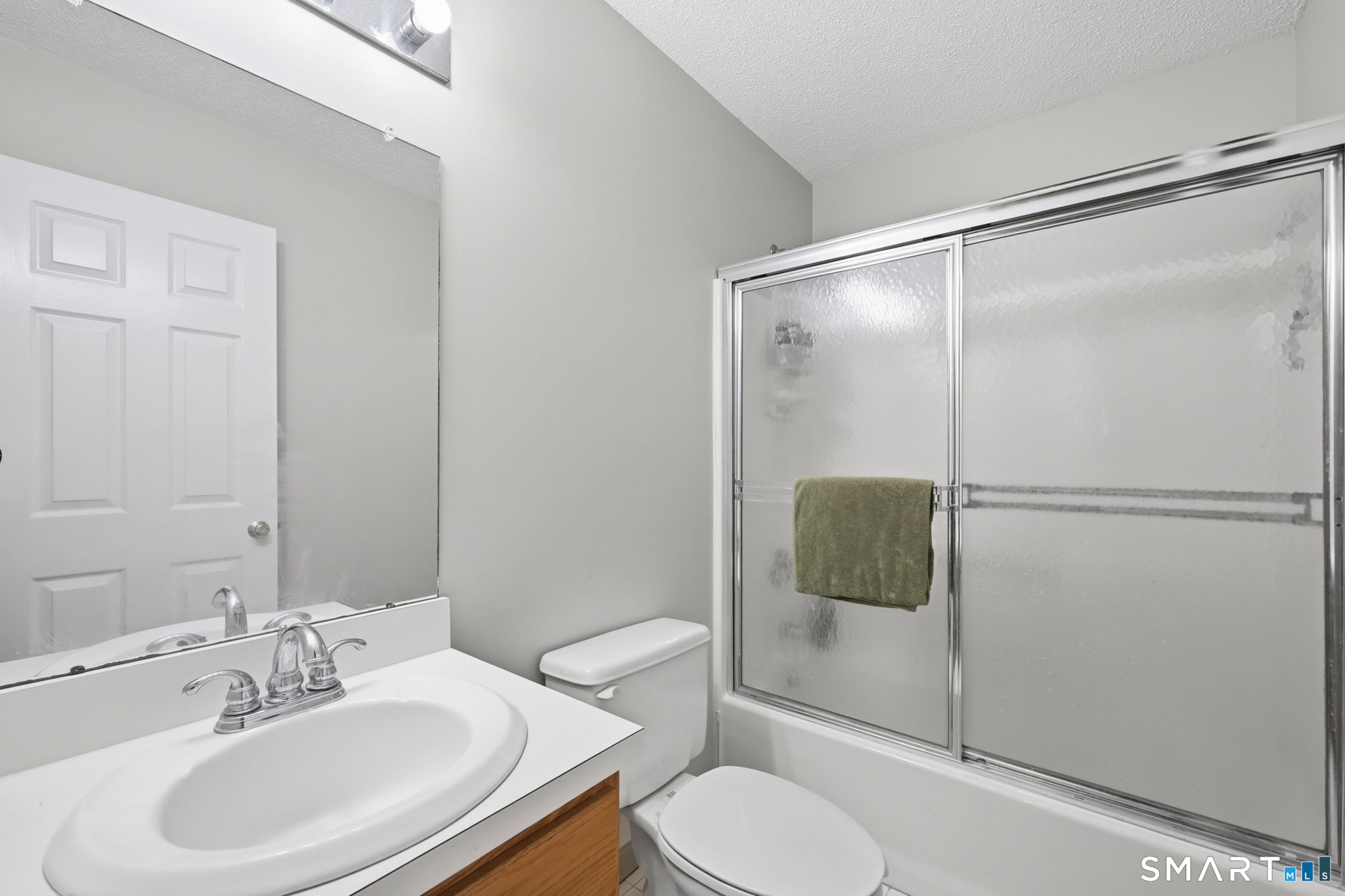 25 Camille Lane Canton CT 06019