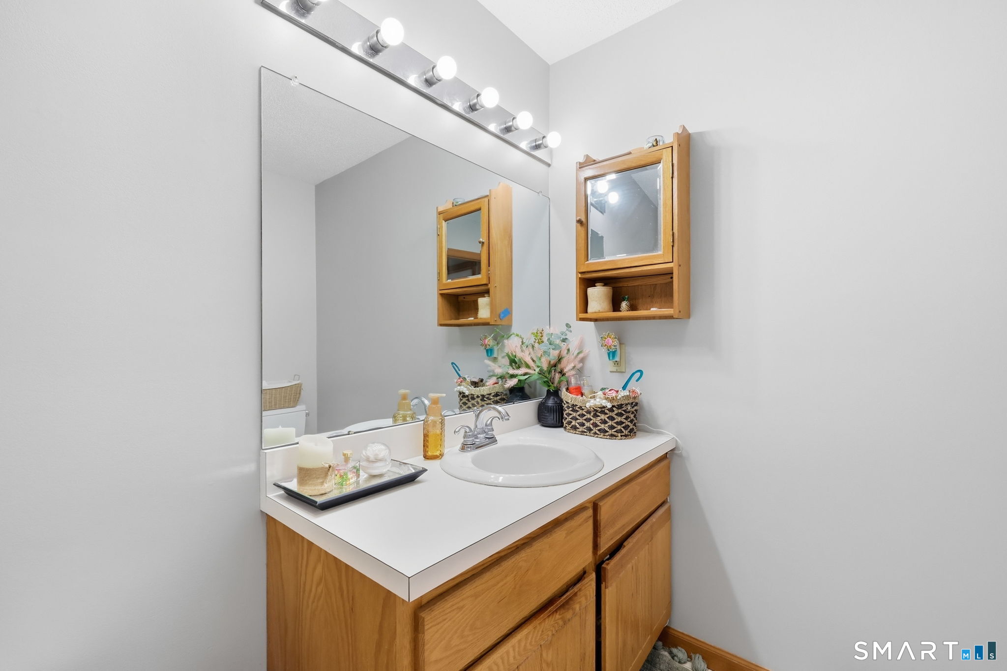 25 Camille Lane Canton CT 06019