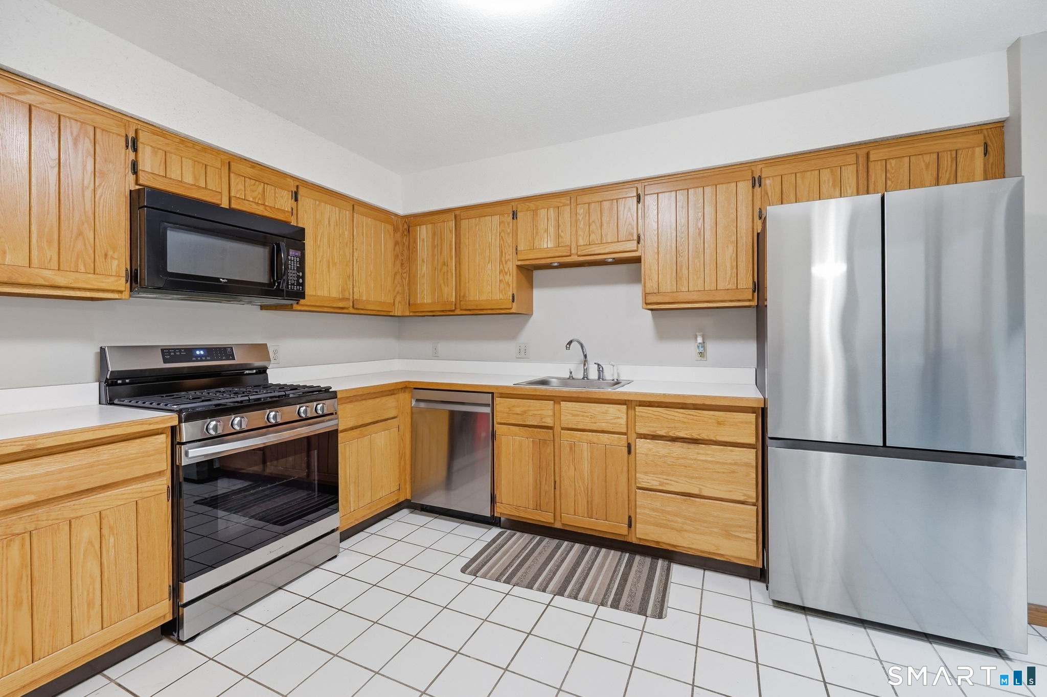 25 Camille Lane Canton CT 06019
