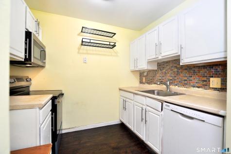 57 Glade Street West Haven CT 06516
