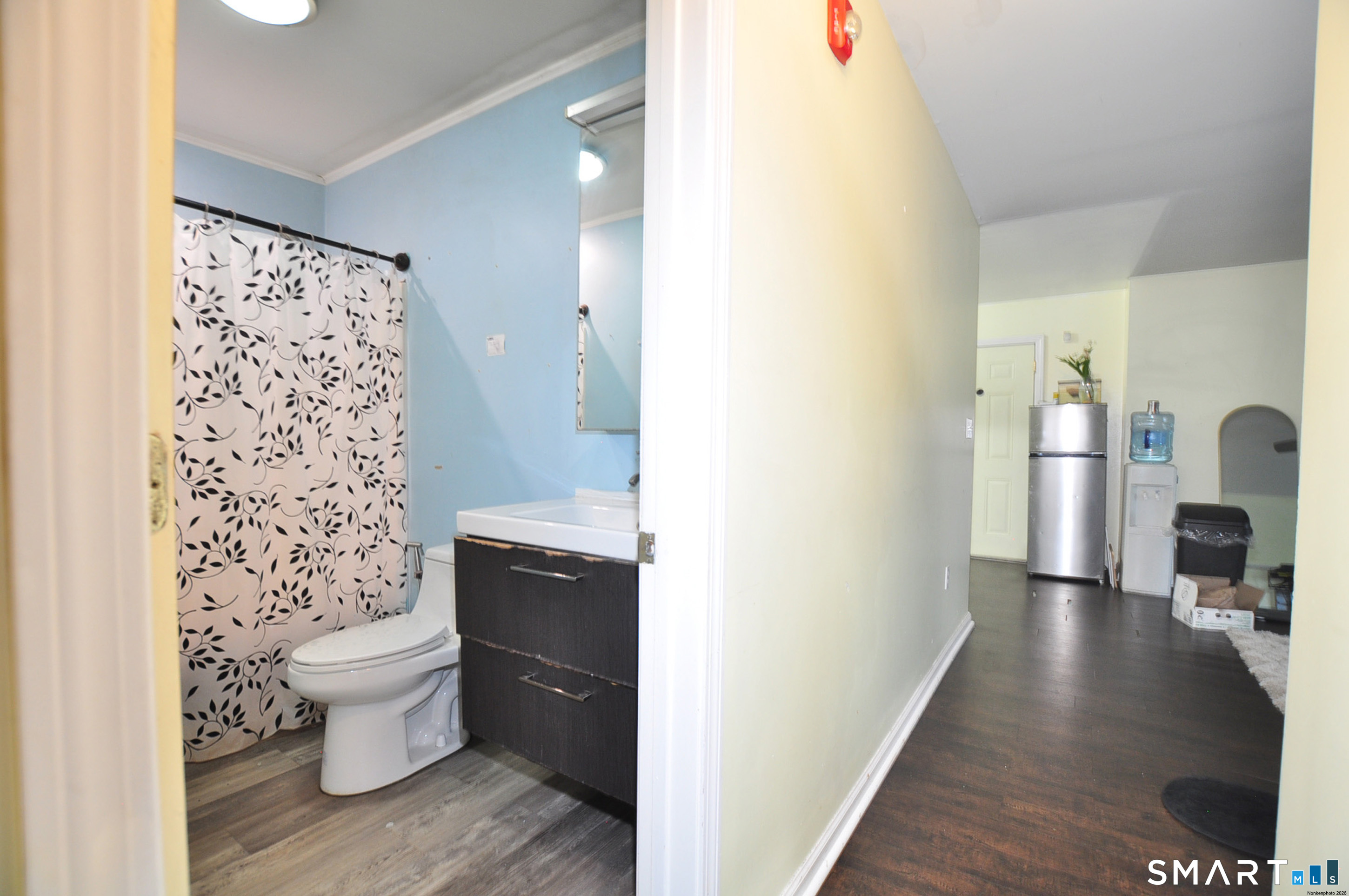 57 Glade Street West Haven CT 06516