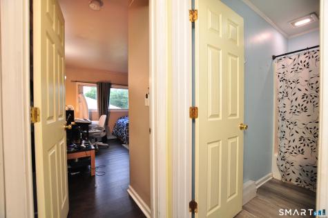 57 Glade Street West Haven CT 06516