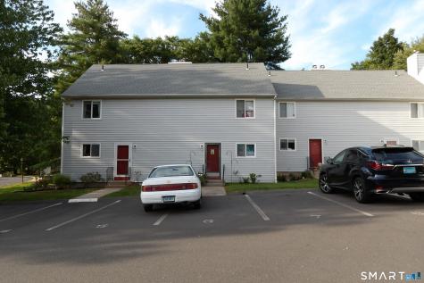 3 Pequot Court Cromwell CT 06416