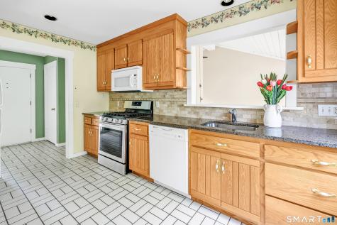 664 Osage Lane Stratford CT 06614