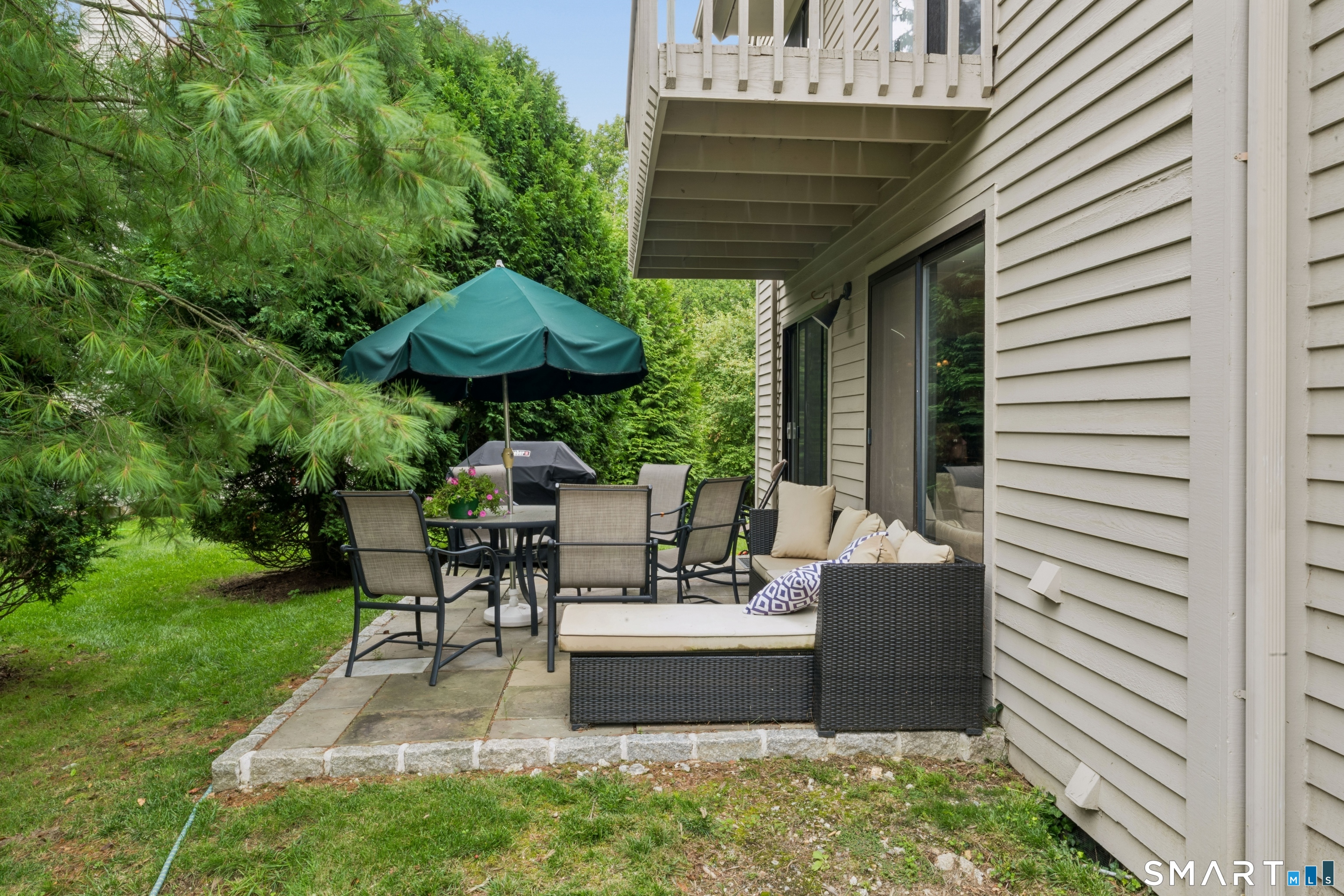 320 Strawberry Hill Avenue Stamford CT 06902