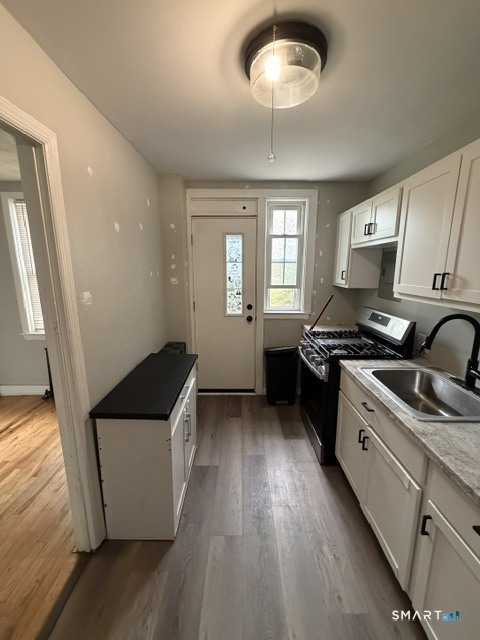 22 Saint James Street Manchester CT 06040