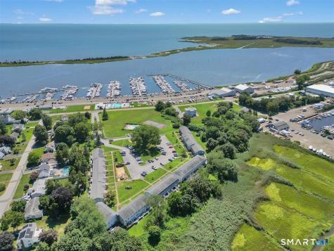 25 Riverside Drive Clinton CT 06413