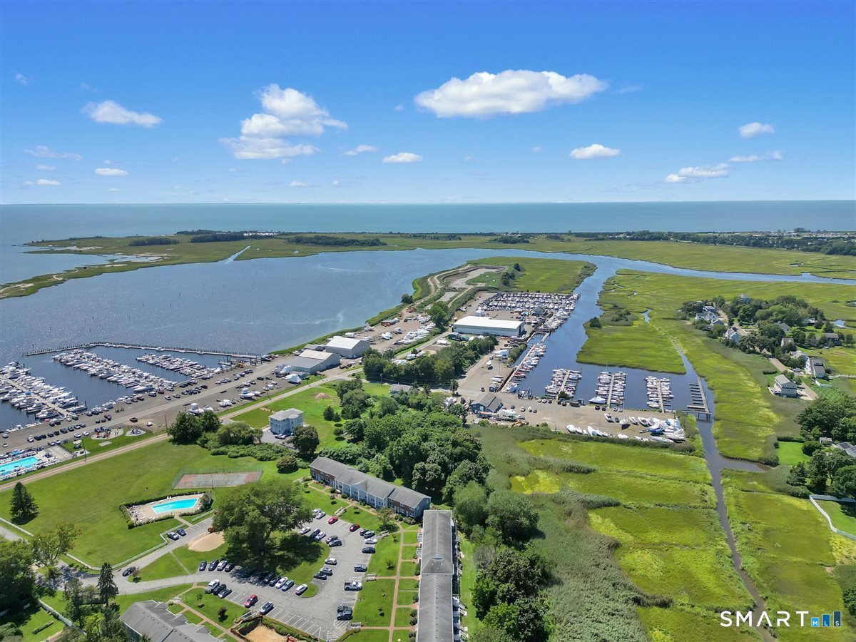 25 Riverside Drive Clinton CT 06413