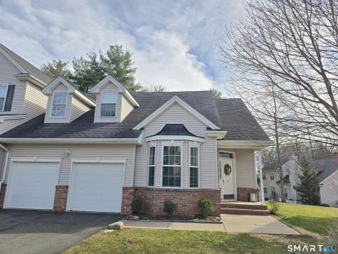 5 Haskins Road Windsor CT 06095