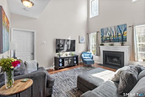 5 Haskins Road Windsor CT 06095
