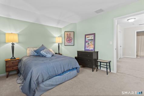 5 Haskins Road Windsor CT 06095