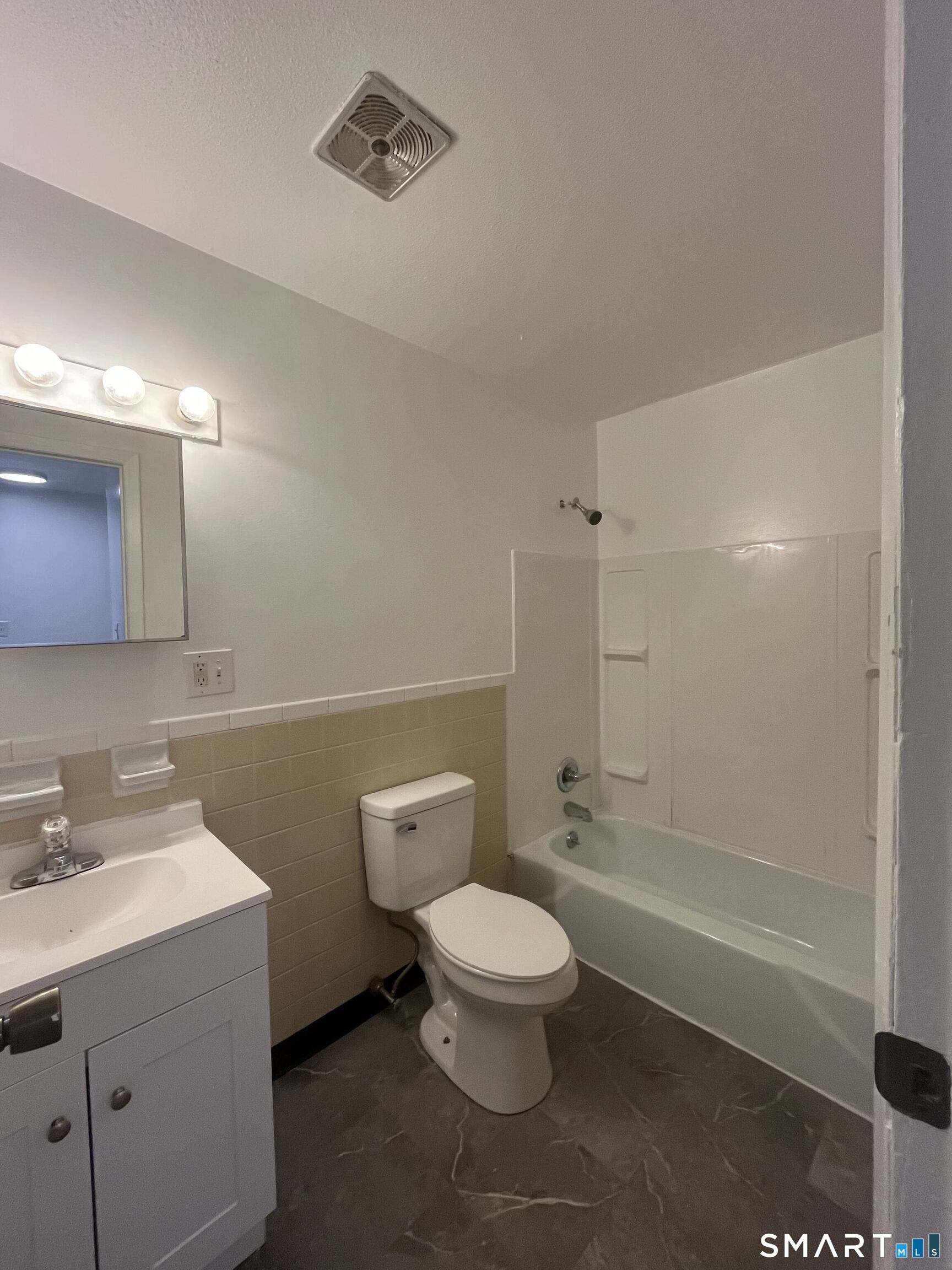 65 Donna Drive New Haven CT 06513