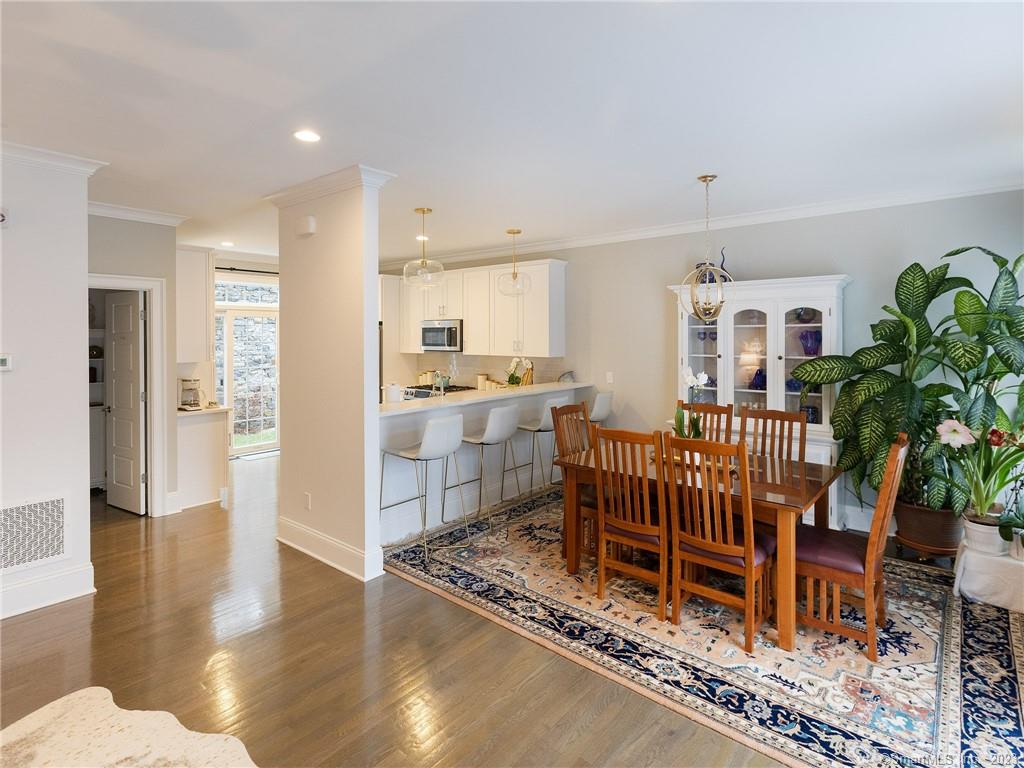 115 Colonial Road Stamford CT 06906