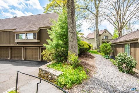 149 Heritage Village Southbury CT 06488