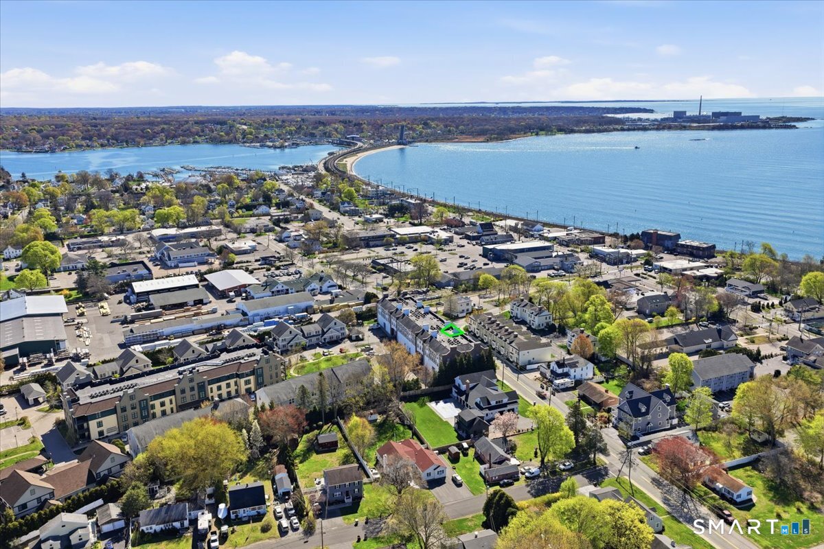38 Hope Street East Lyme CT 06357