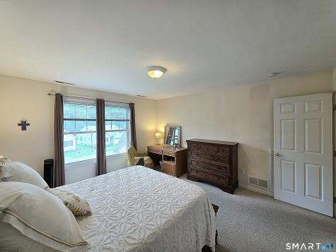 286 Beth Lane Waterbury CT 06705