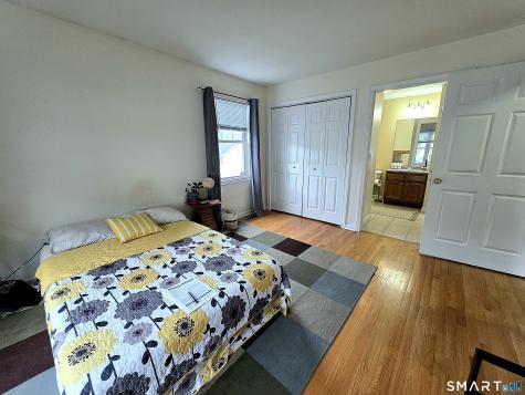 286 Beth Lane Waterbury CT 06705