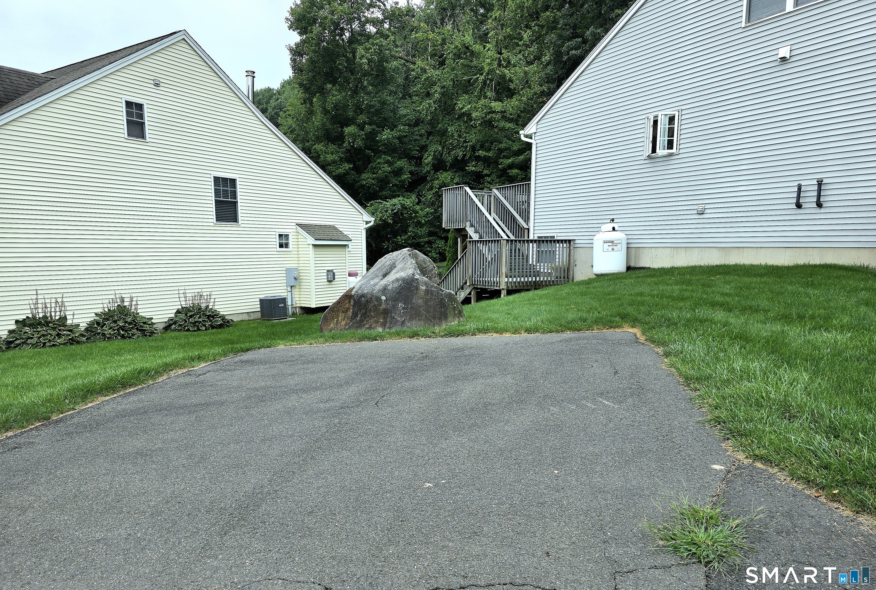 286 Beth Lane Waterbury CT 06705