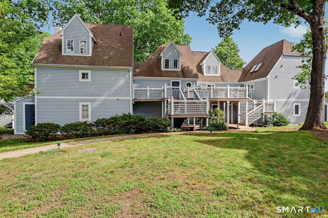 1822 Old Pond Lane Norwich CT 06360