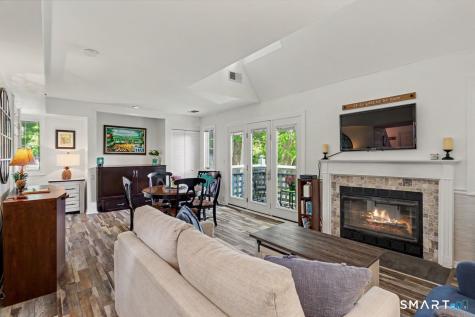 1822 Old Pond Lane Norwich CT 06360