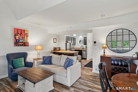 1822 Old Pond Lane Norwich CT 06360