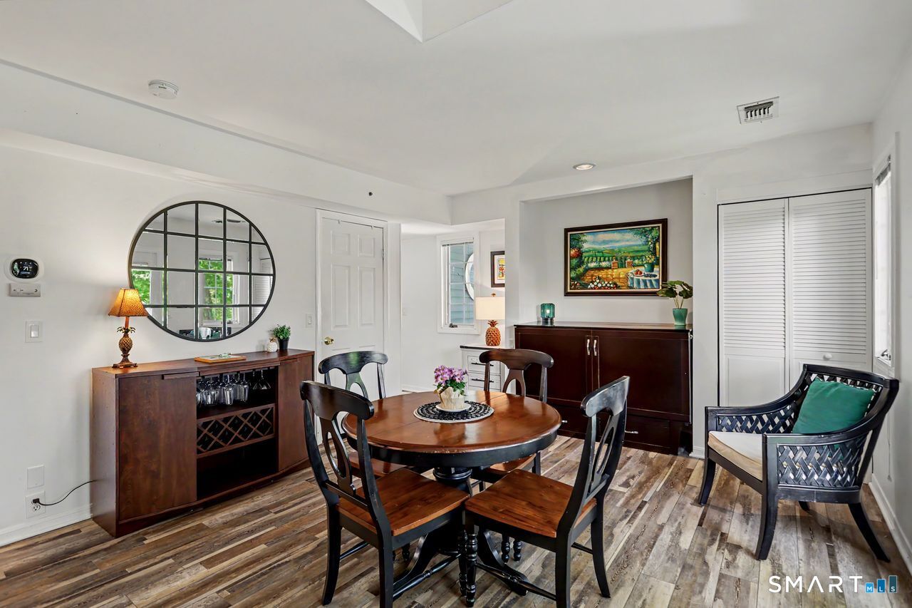 1822 Old Pond Lane Norwich CT 06360