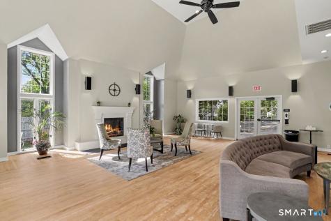 1822 Old Pond Lane Norwich CT 06360
