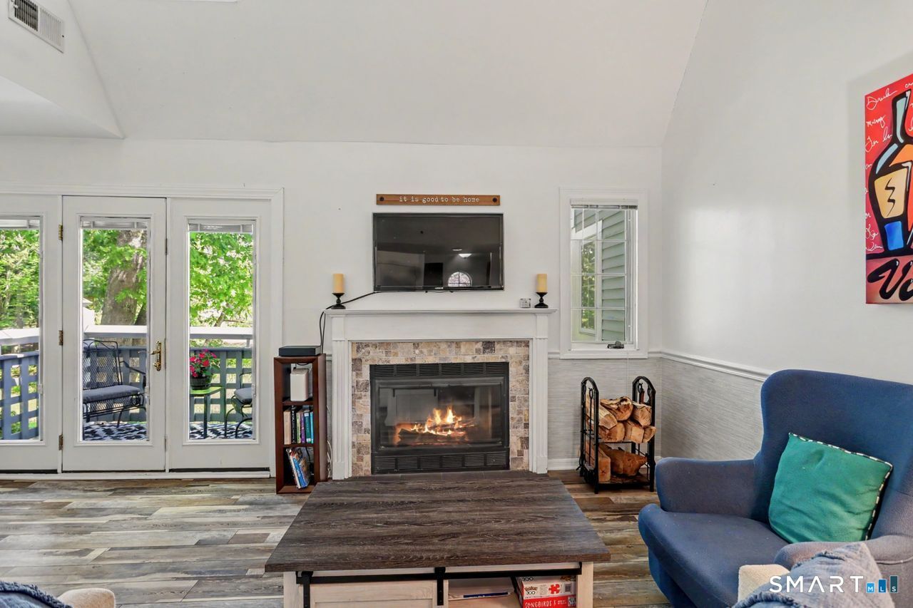 1822 Old Pond Lane Norwich CT 06360