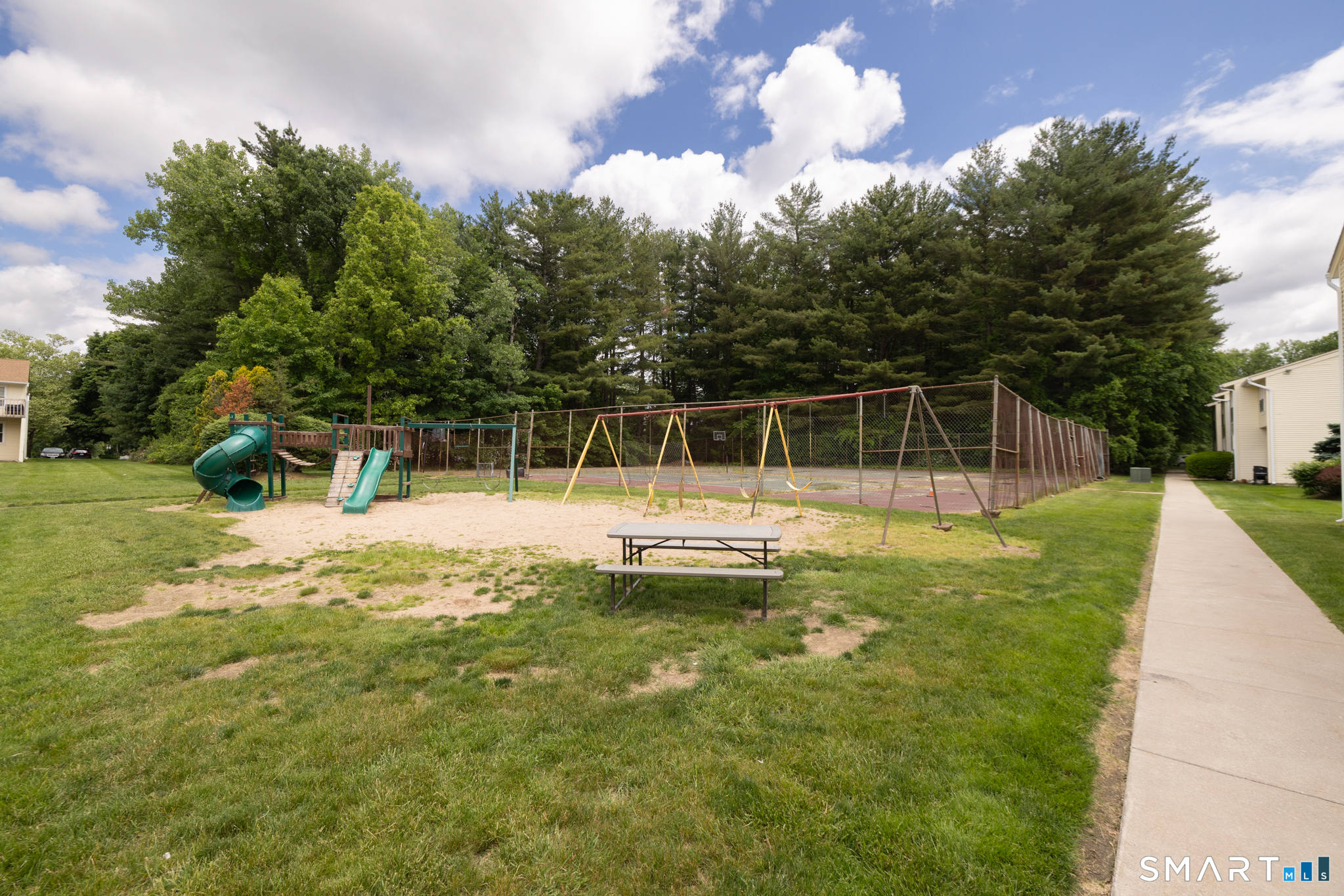 949 Pleasant Valley Road South Windsor CT 06074