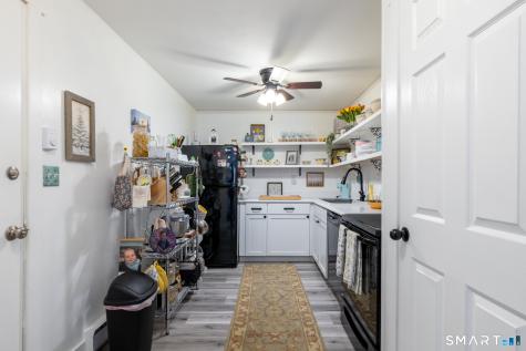 949 Pleasant Valley Road South Windsor CT 06074