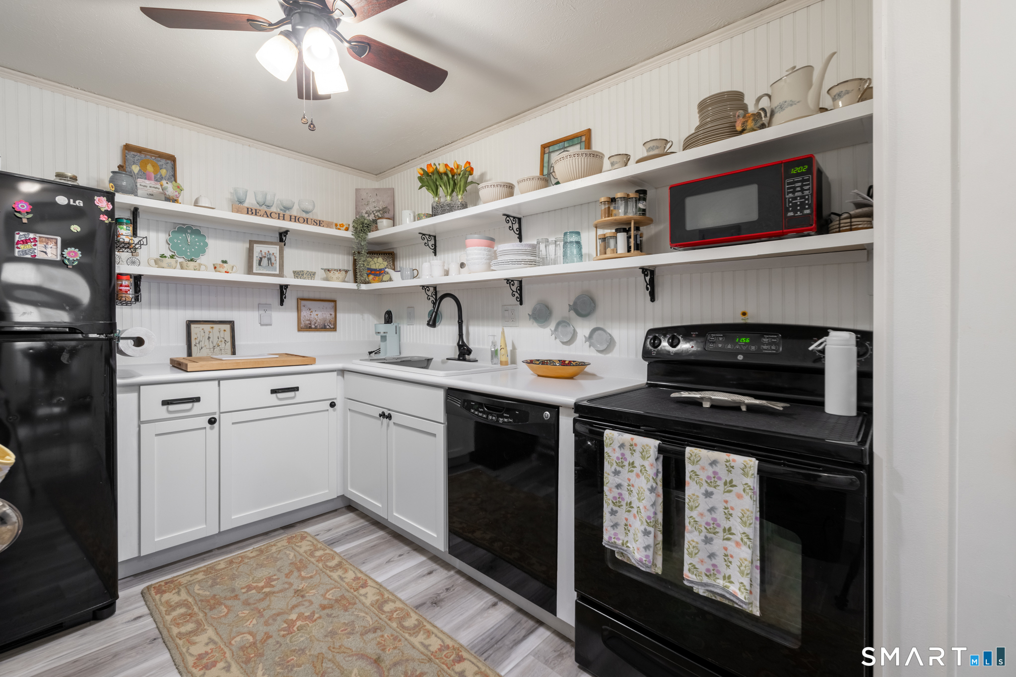 949 Pleasant Valley Road South Windsor CT 06074
