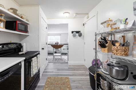 949 Pleasant Valley Road South Windsor CT 06074