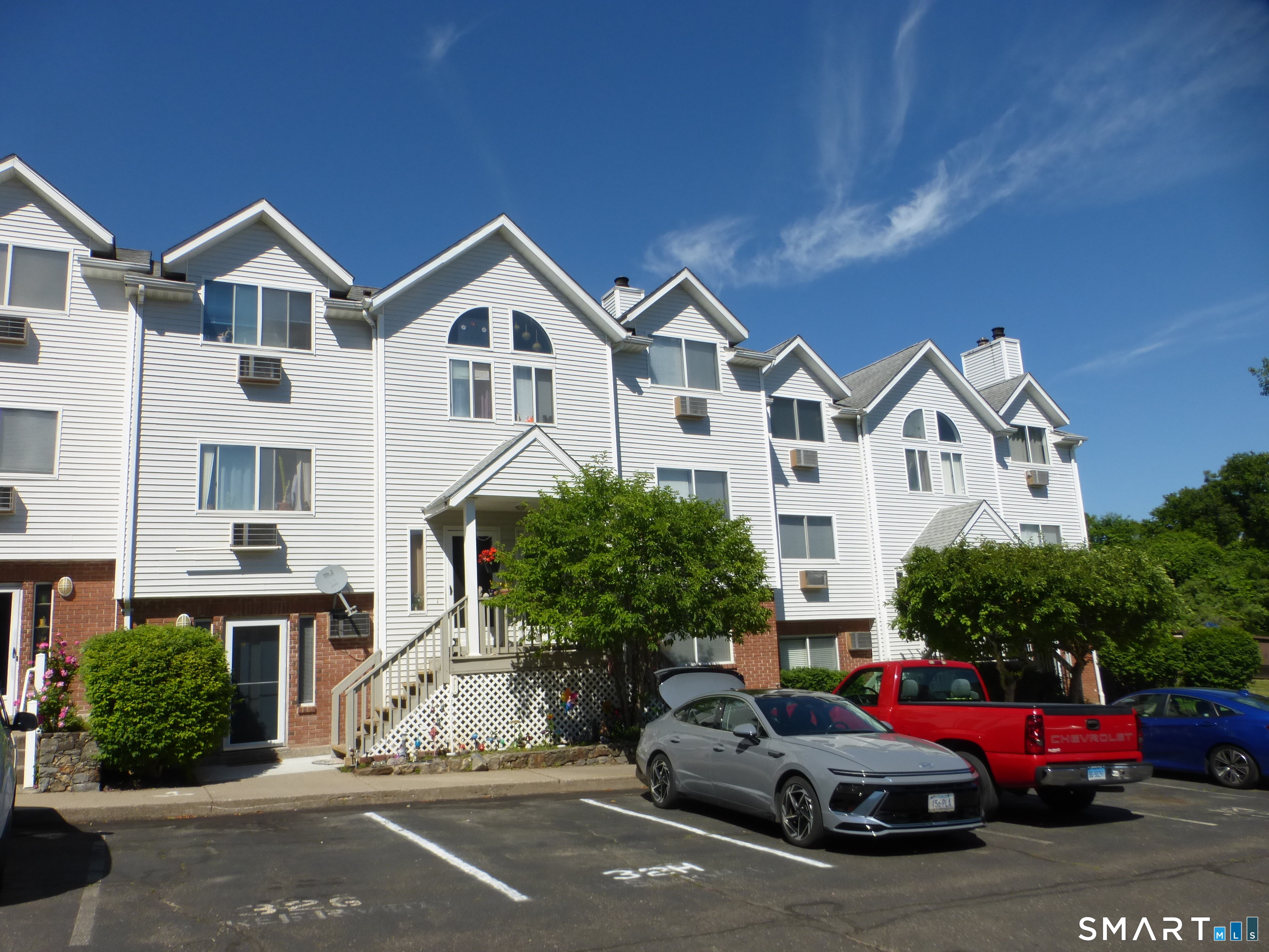 925 Oronoke Road Waterbury CT 06708