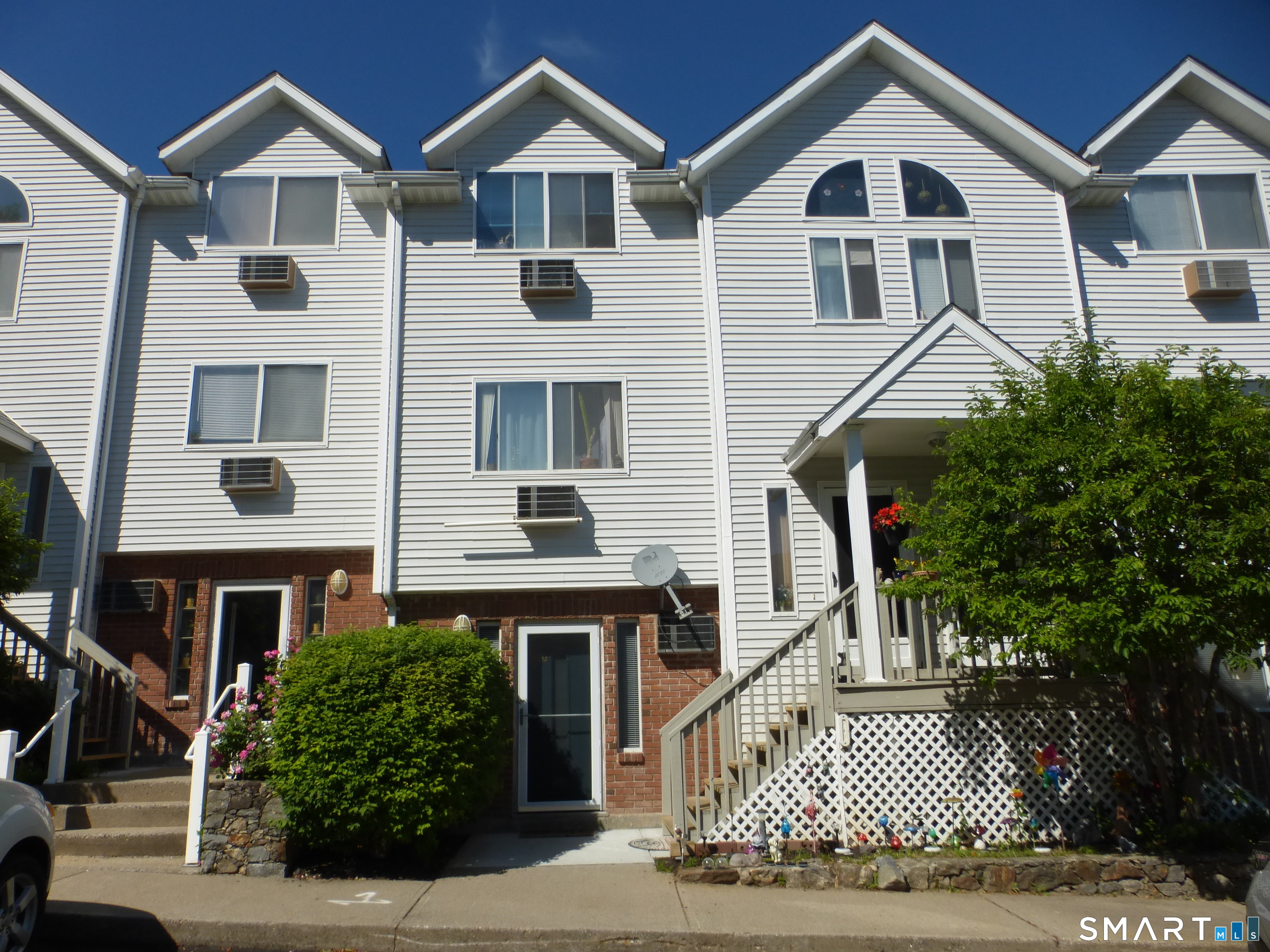 925 Oronoke Road Waterbury CT 06708