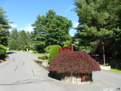 925 Oronoke Road Waterbury CT 06708