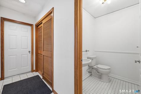 137 Foxboro Drive Newington CT 06111