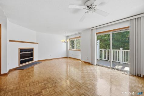 137 Foxboro Drive Newington CT 06111