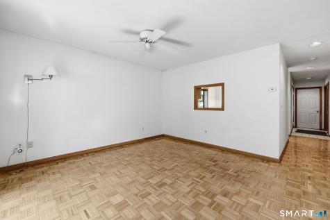 137 Foxboro Drive Newington CT 06111