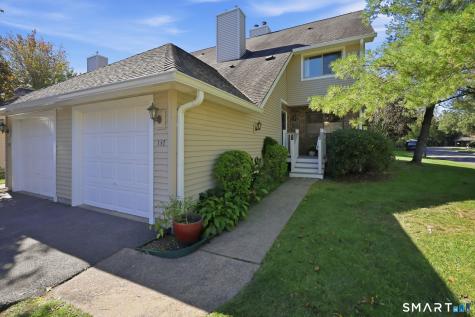 137 Foxboro Drive Newington CT 06111