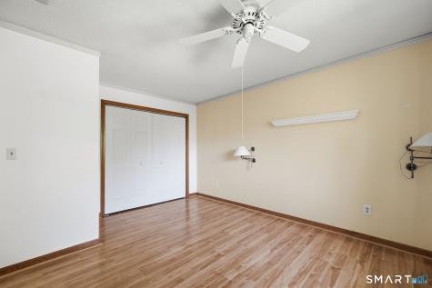 137 Foxboro Drive Newington CT 06111