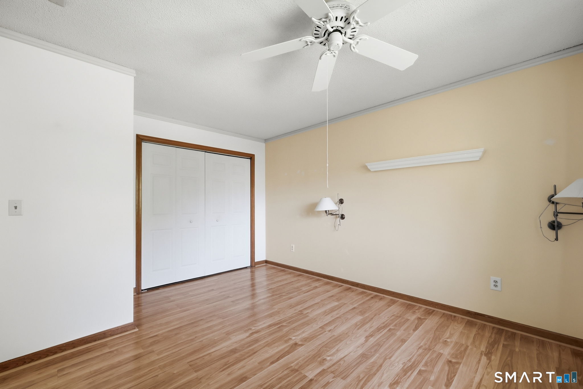 137 Foxboro Drive Newington CT 06111