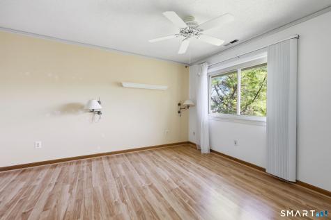 137 Foxboro Drive Newington CT 06111