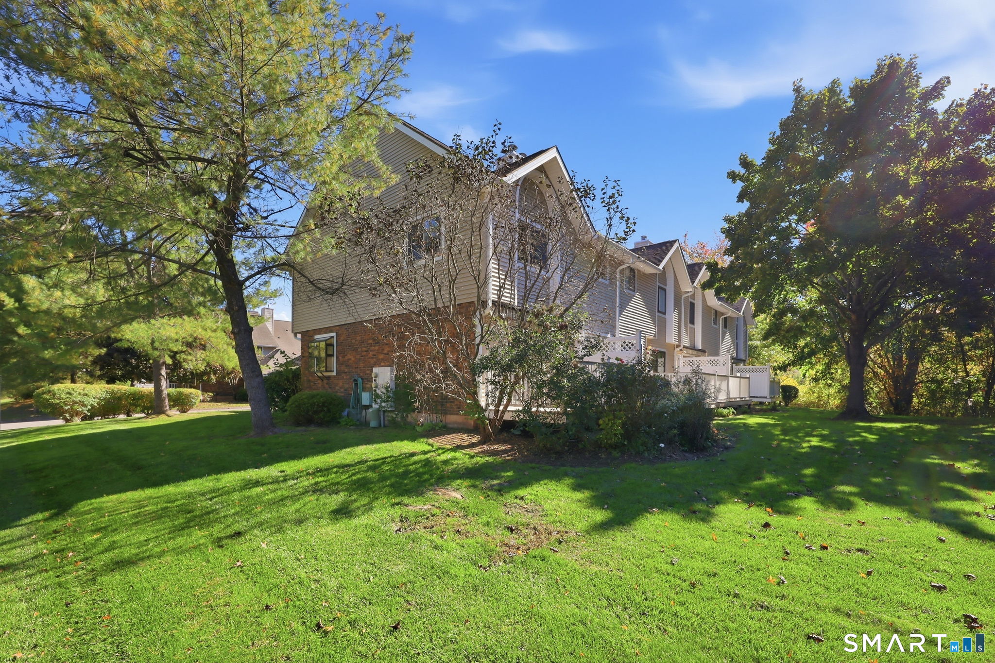 137 Foxboro Drive Newington CT 06111