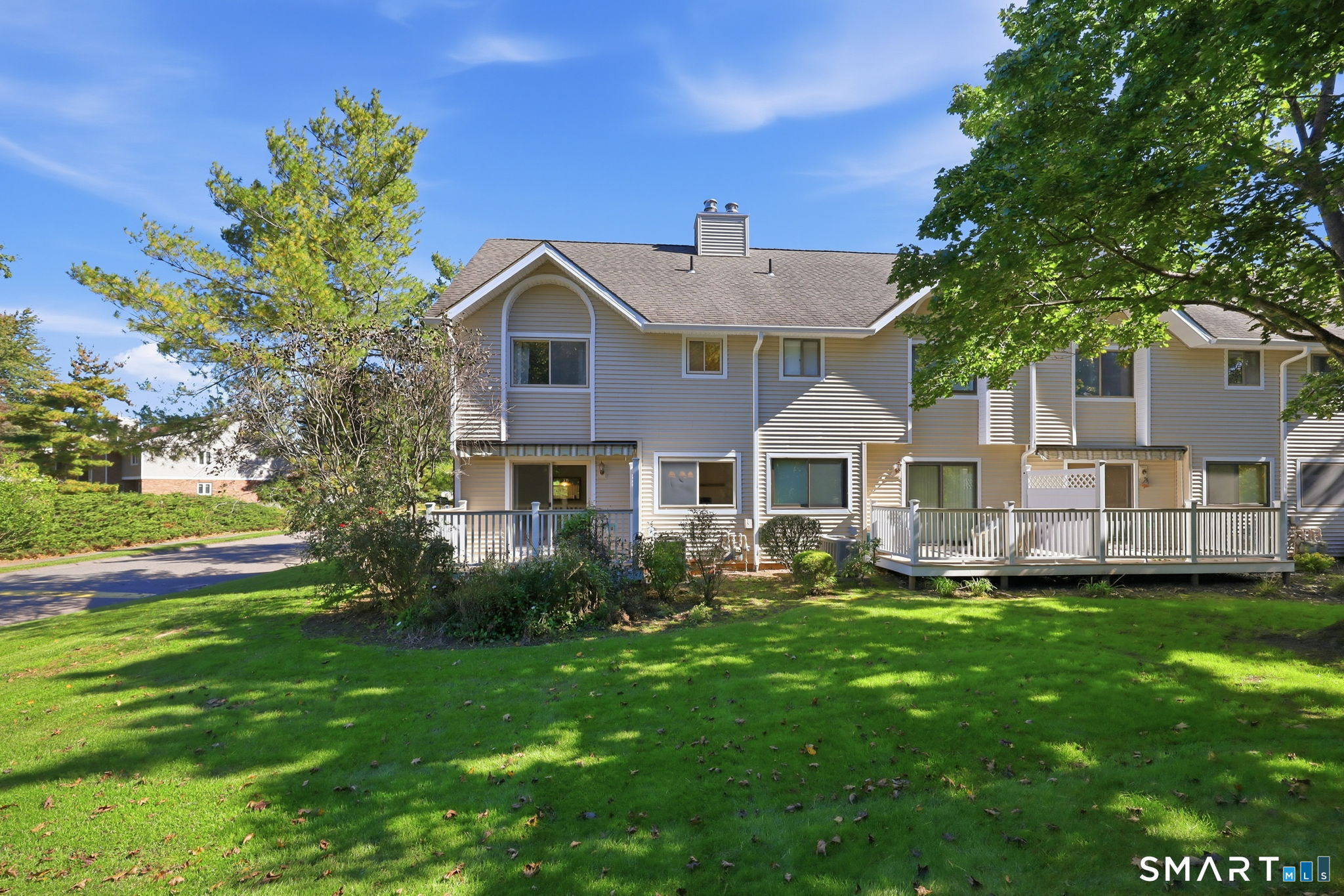 137 Foxboro Drive Newington CT 06111