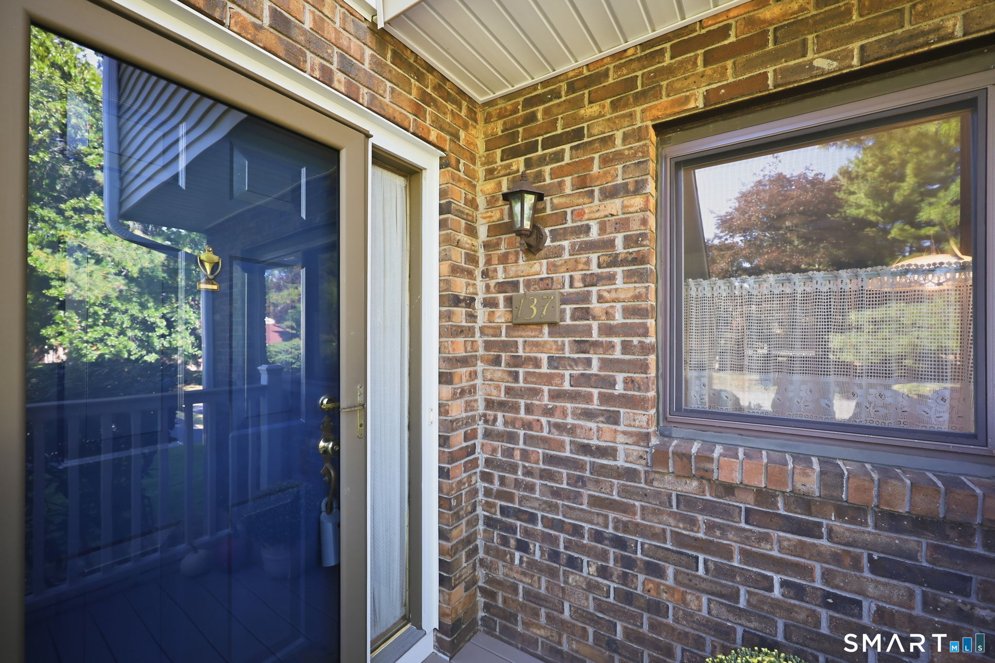 137 Foxboro Drive Newington CT 06111